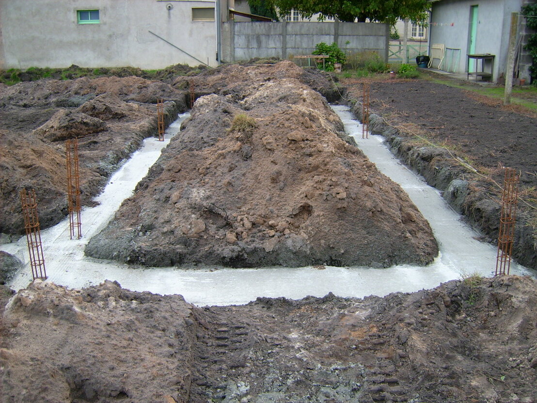 Fondations en béton armé prêtes à couler
